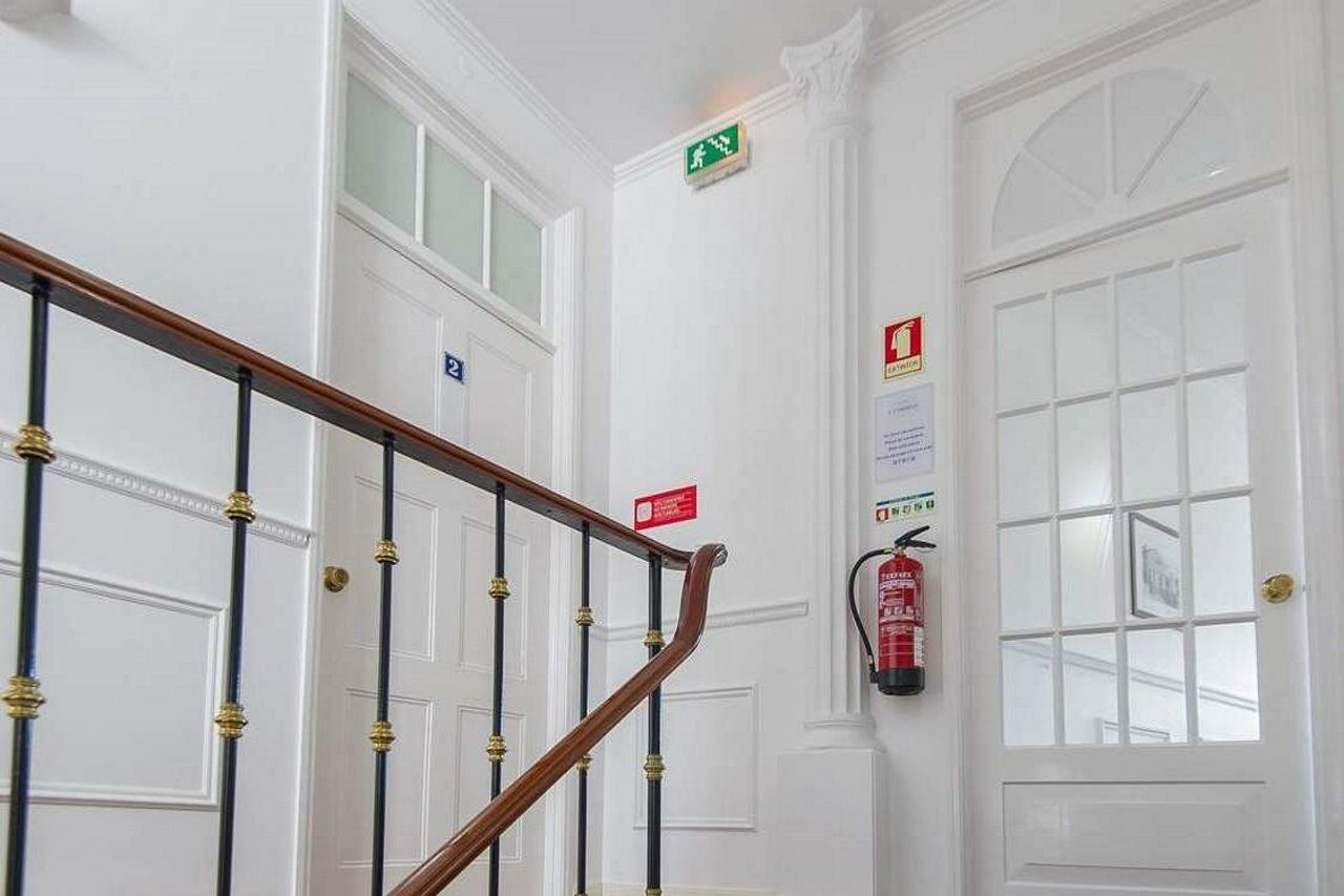 Comercial Boutique Guest House Ponta Delgada Exteriör bild