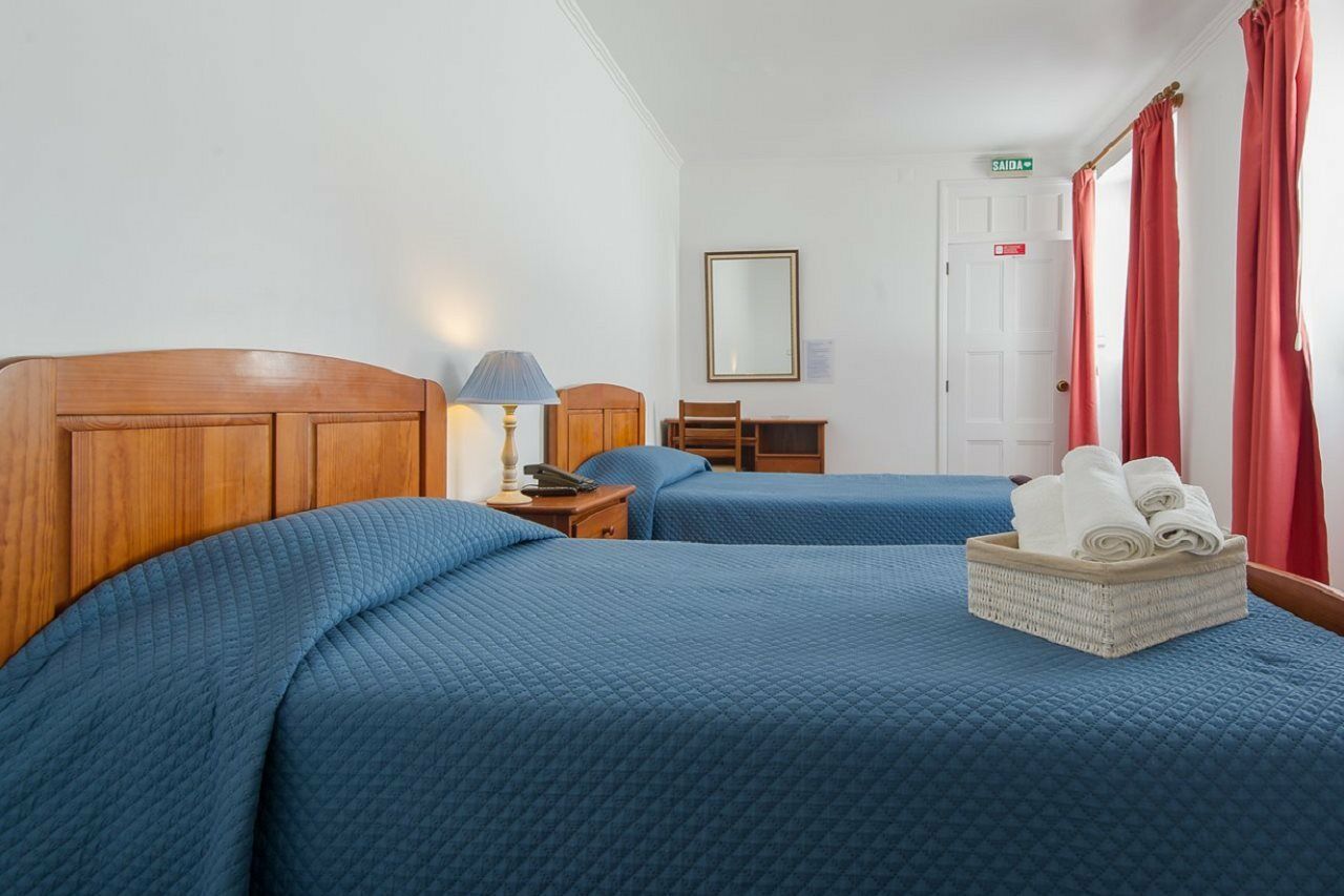 Comercial Boutique Guest House Ponta Delgada Exteriör bild