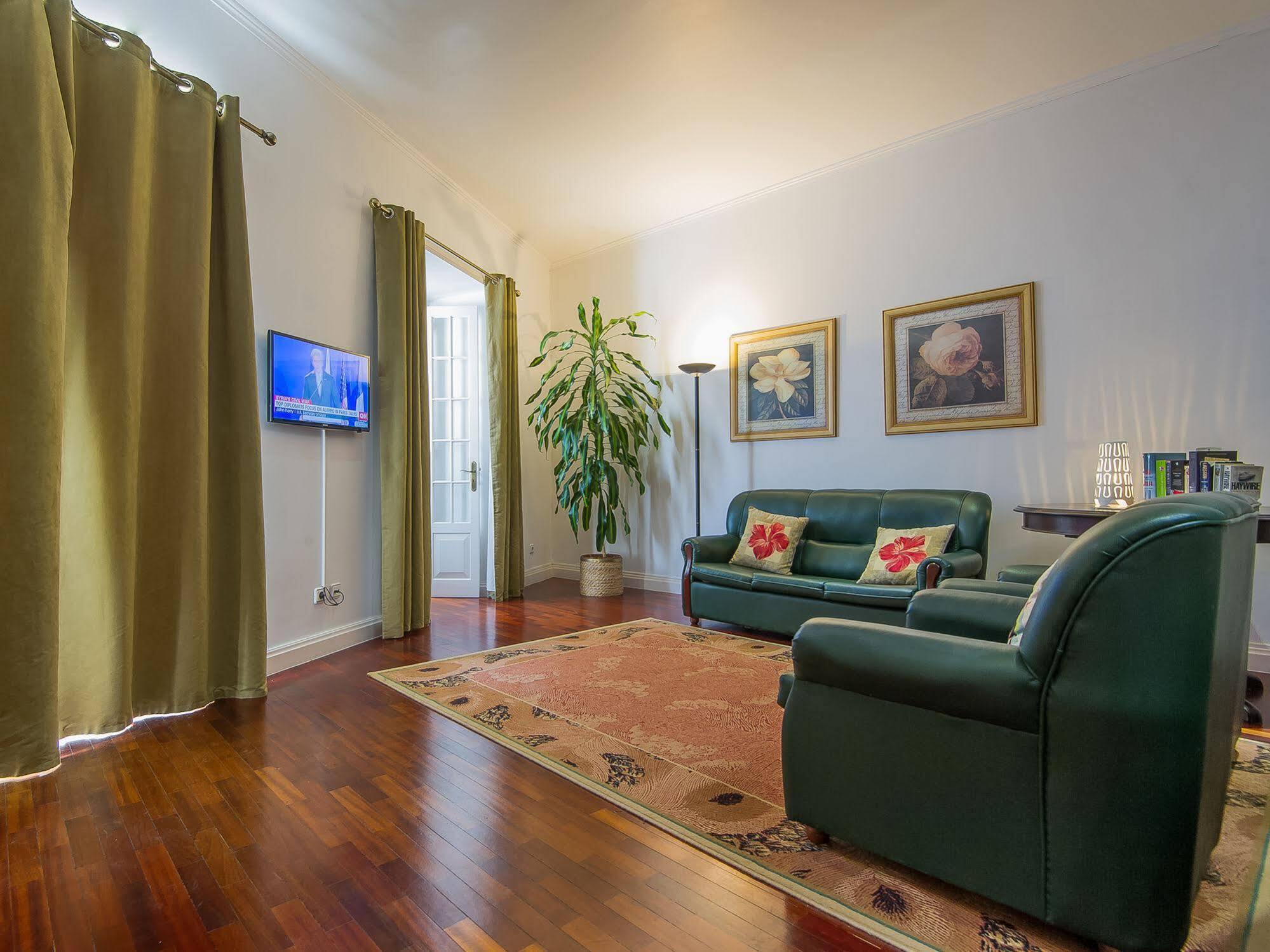 Comercial Boutique Guest House Ponta Delgada Exteriör bild